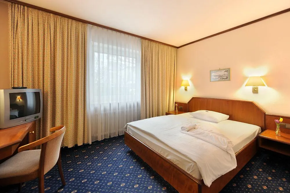 Szálloda Ambassador Parkhotel München