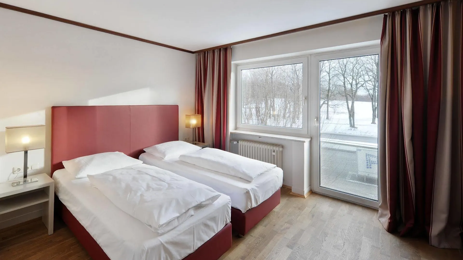 Ambassador Parkhotel München Szálloda
