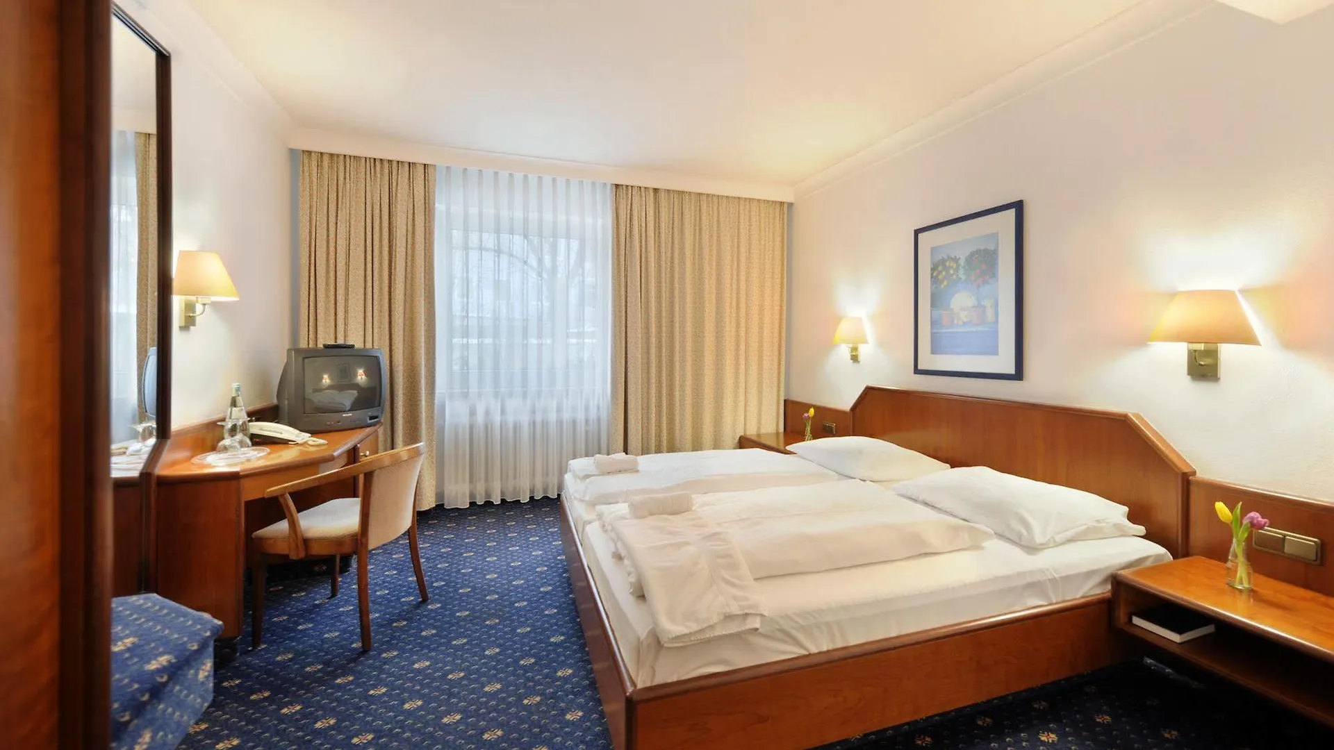 Ambassador Parkhotel München 3*,  Németország